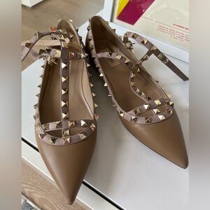 Valentino Rockstud flats 39.5